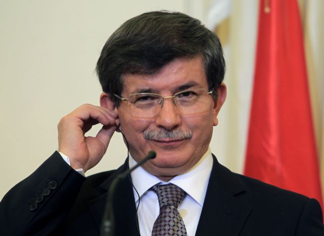 «Δεν είναι αυταρχικός ο νόμος για το Διαδίκτυο», λέει ο τούρκος υπουργός Εξωτερικών