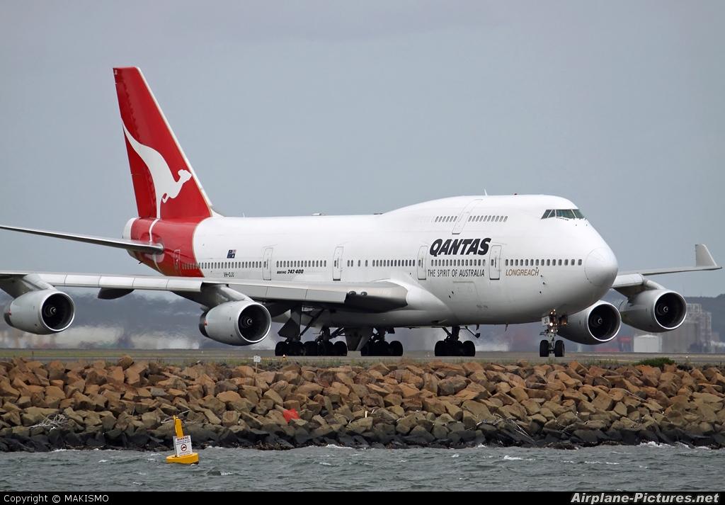 Νέες μαζικές απολύσεις αναμένονται από την Qantas