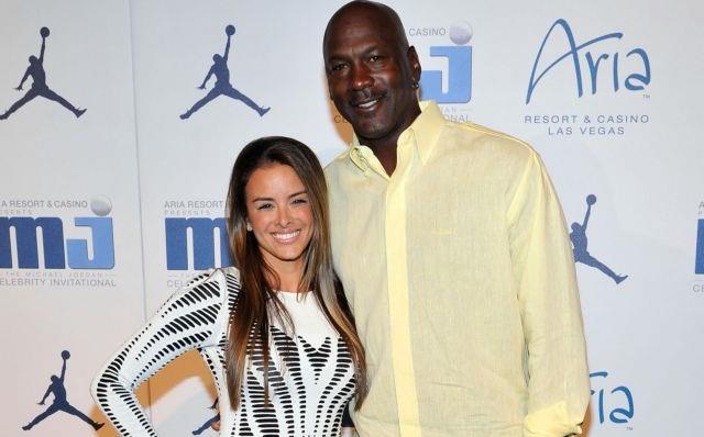 Πατέρας δίδυμων κοριτσιών έγινε  στα 51 του ο Μάικλ Τζόρνταν