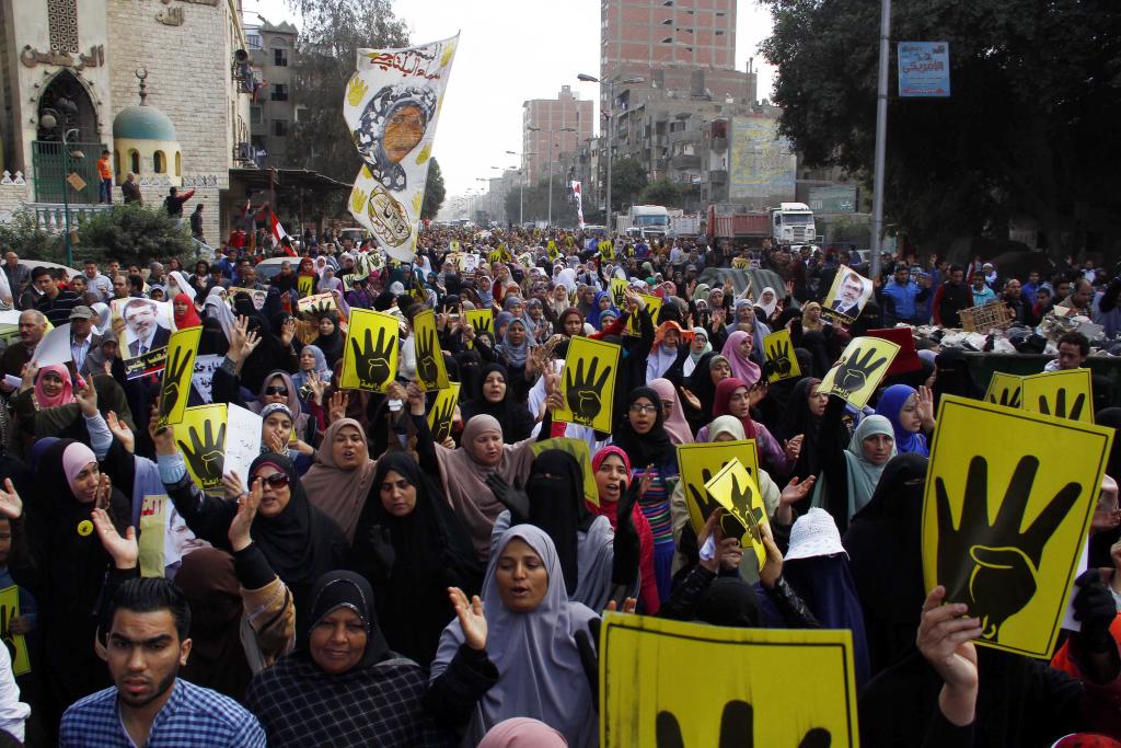 Δύο νεκροί σε συγκρούσεις μεταξύ αστυνομικών και υποστηρικτών του Μόρσι στην Αίγυπτο