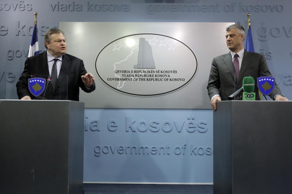 Η αναγνώριση του Κοσόβου περνά μέσα από την ευρωπαϊκή προοπτική του, ξεκαθάρισε ο Βενιζέλος στον Θάτσι