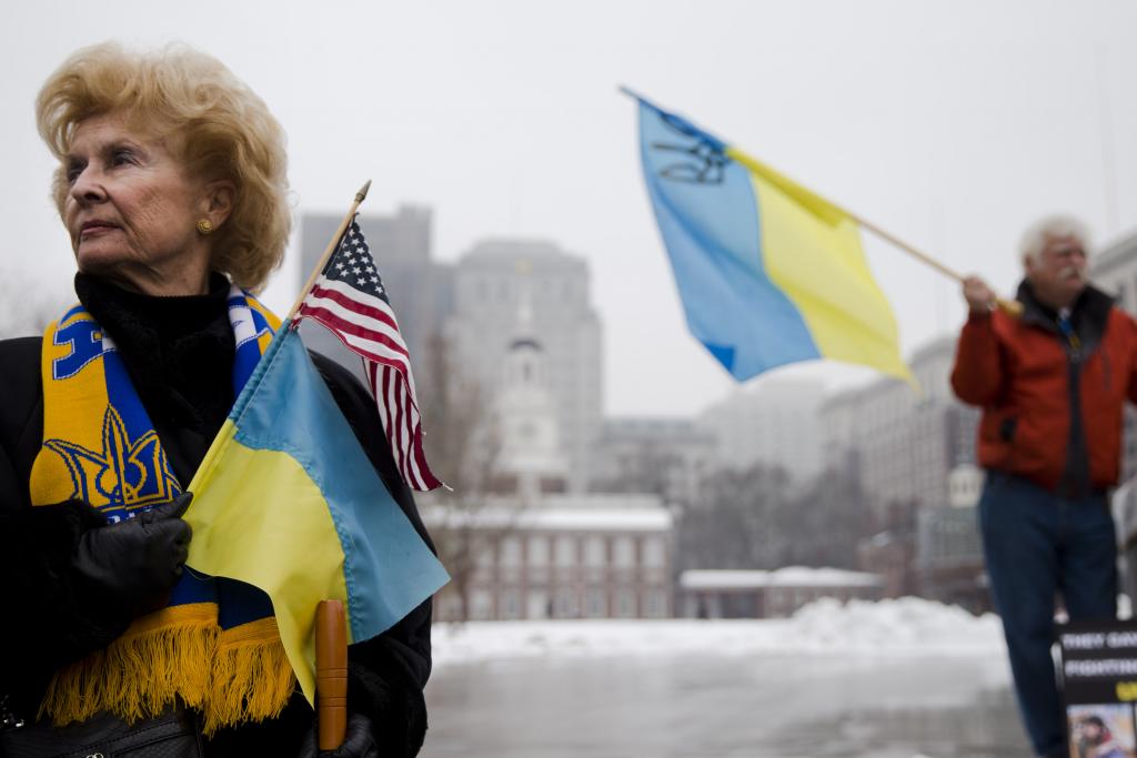 Παρέμβαση Ομπάμα: «Θα υπάρξουν συνέπειες εάν συνεχιστεί η βία στην Ουκρανία»