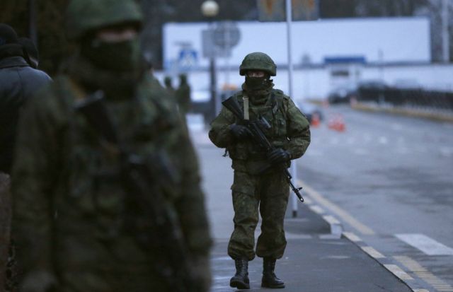 Για «ένοπλη εισβολή στην Κριμαία» κατηγόρησε τη Ρωσία ο μεταβατικός πρόεδρος της Ουκρανίας