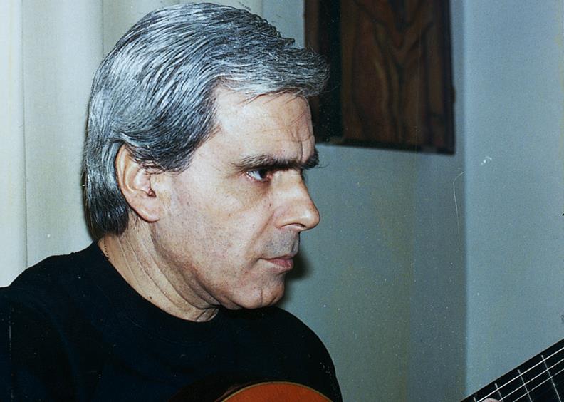 Θλίψη στον κόσμο της τέχνης για τον θάνατο του Λάκη Παππά