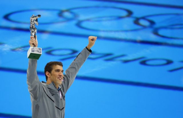 Ο αμερικανός ολυμπιονίκης στην κολύμβηση Μάικλ Φελπς, ενδέχεται να επιστρέψει στην ενεργό δράση