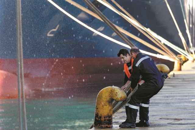 Γερνάνε επικίνδυνα τα πλοία της ελληνικής ακτοπλοΐας