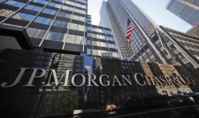 Υπό την απειλή προστίμου JP Morgan και HSBC