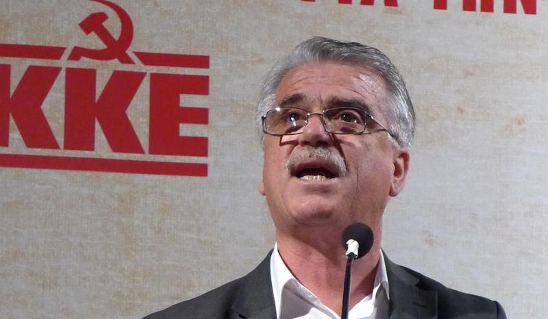 Διαμαρτυρία του ΚΚΕ στην πρεσβεία της Ουκρανίας για τις επιθέσεις σε κομμουνιστές