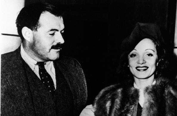 «Σε φαντάζομαι γυμνή και μεθυσμένη»: Το γράμμα του Χέμινγουεϊ στην Ντίτριχ