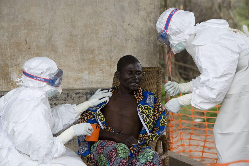 Ανησυχία προκαλεί η εξάπλωση του ιού Εμπολα στη Γουινέα