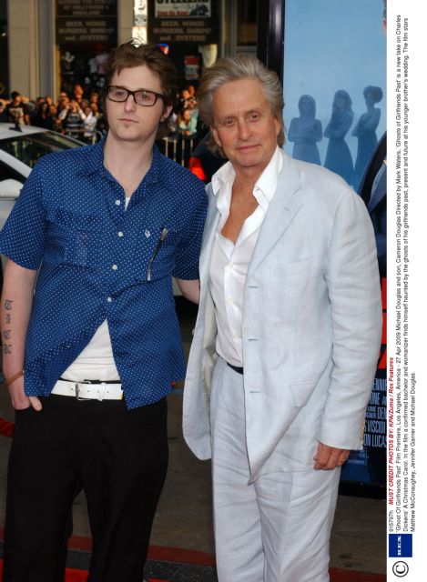 Ολα για τον γιο του