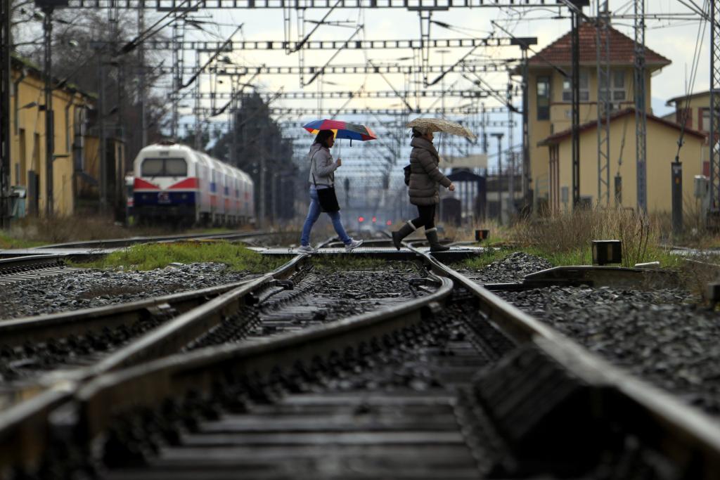 Συνάντηση Χρυσοχοΐδη – Ρουαγιάλ για τα σιδηροδρομικά δίκτυα της Ευρώπης
