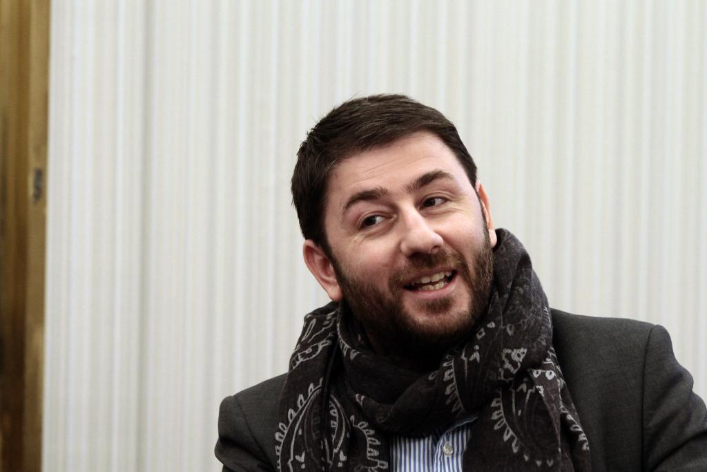 Ανδρουλάκης: «Το ΠΑΣΟΚ δεν μπορεί να μείνει στην κυβέρνηση με… Μπαλτάκους»