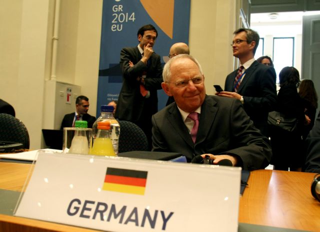 Σόιμπλε: «Τον Απρίλιο η λειτουργία του Ελληνικού Αναπτυξιακού Ταμείου»