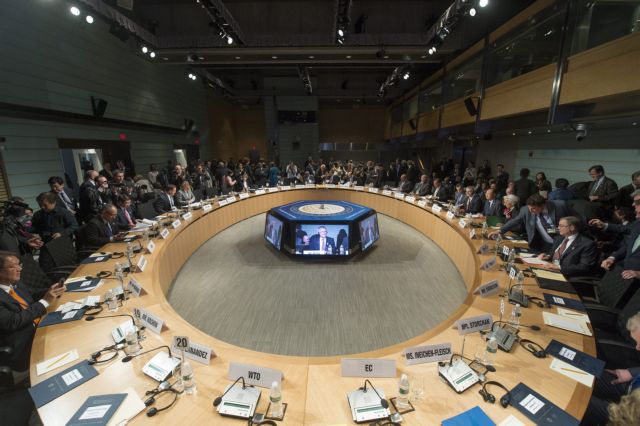 ΔΝΤ: Στο β’ εξάμηνο του 2014 η συζήτηση για το ελληνικό χρέος