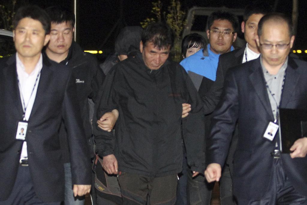 Νότια Κορέα: Συνελήφθη ο καπετάνιος που εγκατέλειψε το πηδάλιο