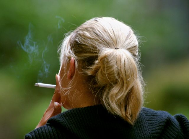 Η Μελβούρνη απαγορεύει το κάπνισμα ακόμη και στους δρόμους και τα πεζοδρόμια