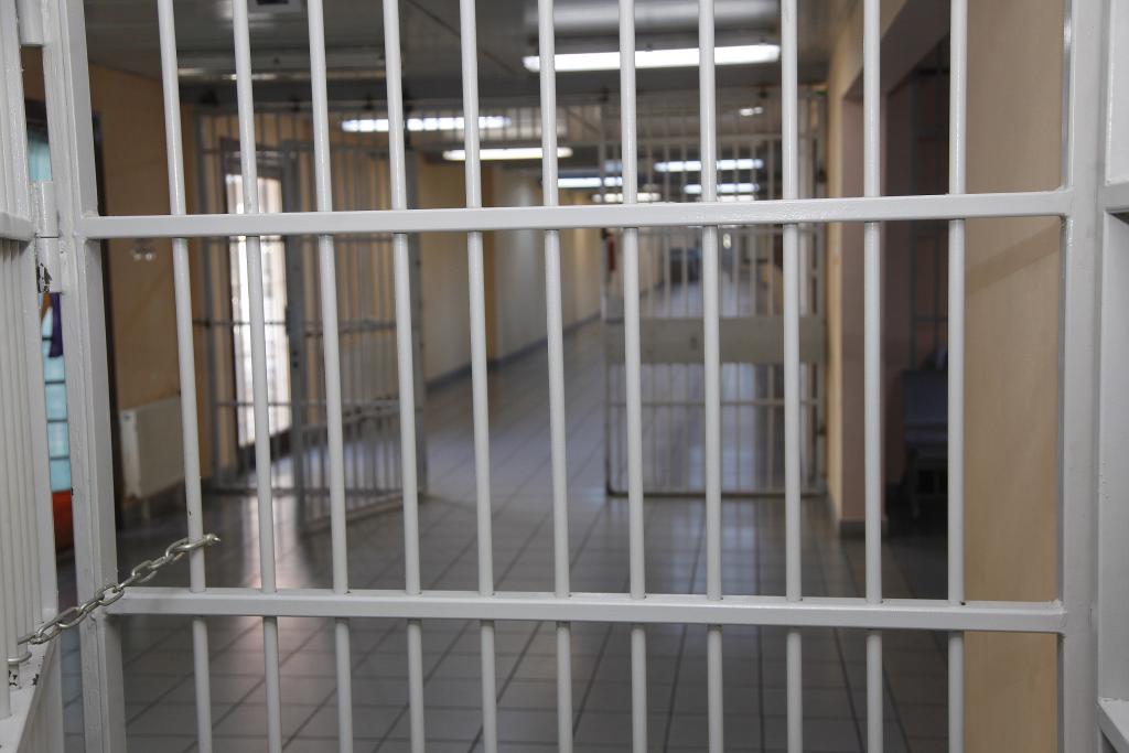 Υπεράριθμοι οι κρατούμενοι στις φυλακές της Ελλάδας