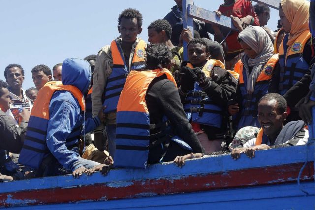 Δραματική αύξηση της ροής μεταναστών προς την Ιταλία