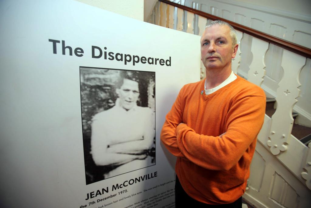 Σεισμό προκαλεί η σύλληψη του Τζέρι Ανταμς – τι δήλωσαν δύο από τα παιδιά του θύματος