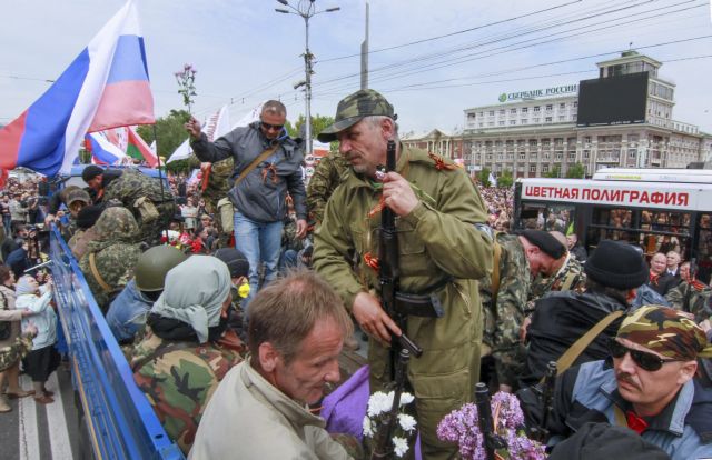 Ουκρανία: Συνελήφθησαν επτά εθελοντές του Ερυθρού Σταυρού στο Ντονέτσκ