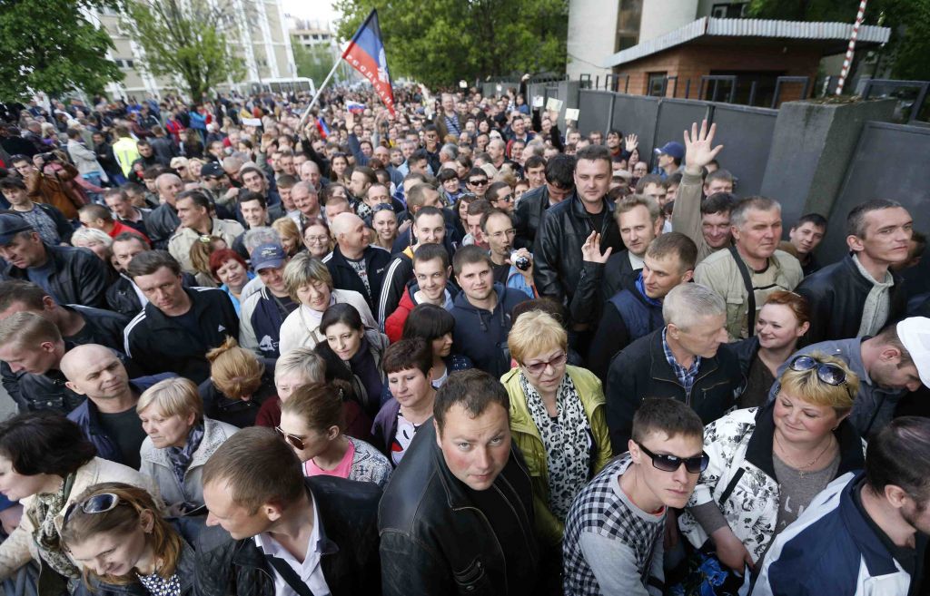 «Το Ντονέτσκ θα αυτονομηθεί» προειδοποιούν οι ηγέτες των φιλορώσων