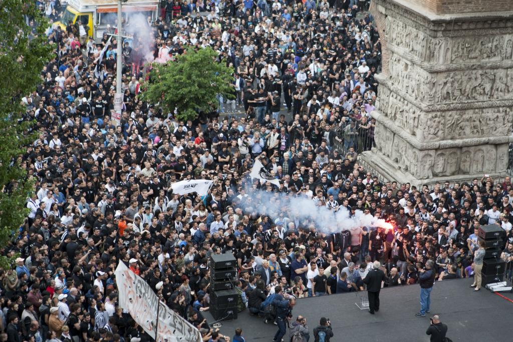 «Να μας ακούσουν μέχρι την Αθήνα» ζήτησε ο Ιβάν Σαββίδης στο συλλαλητήριο του ΠΑΟΚ