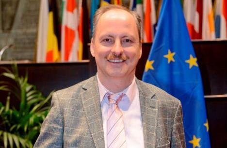 Κλάους Βέλε: Ο πρίγκιπας του Ευρωκοινοβουλίου