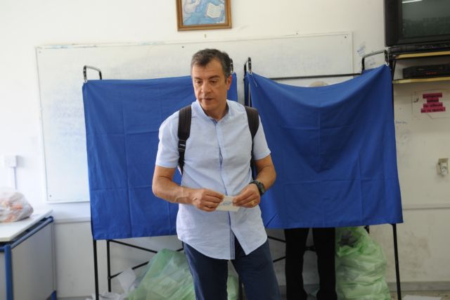 Στ. Θεοδωράκης: «Πολιτικός άθλος το 6,6% μέσα σε 88 ημέρες»