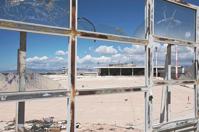 Μπαίνουν μπουλντόζες στο Ελληνικό