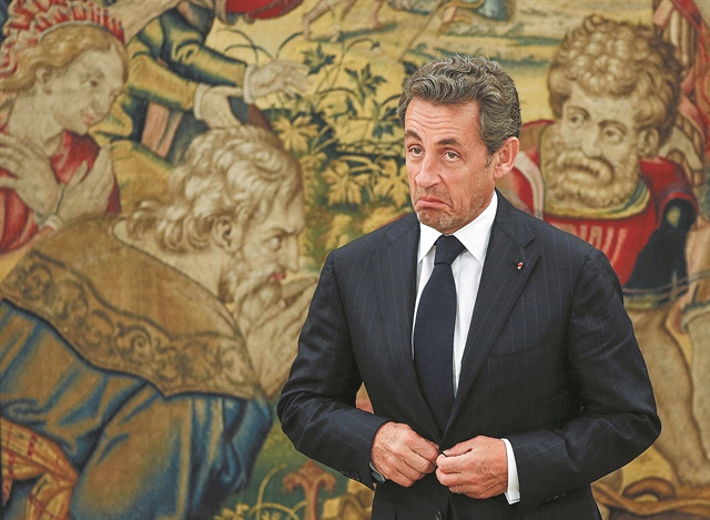 Η καταδίκη του Σαρκοζί αντιλαλεί για τον Τραμπ