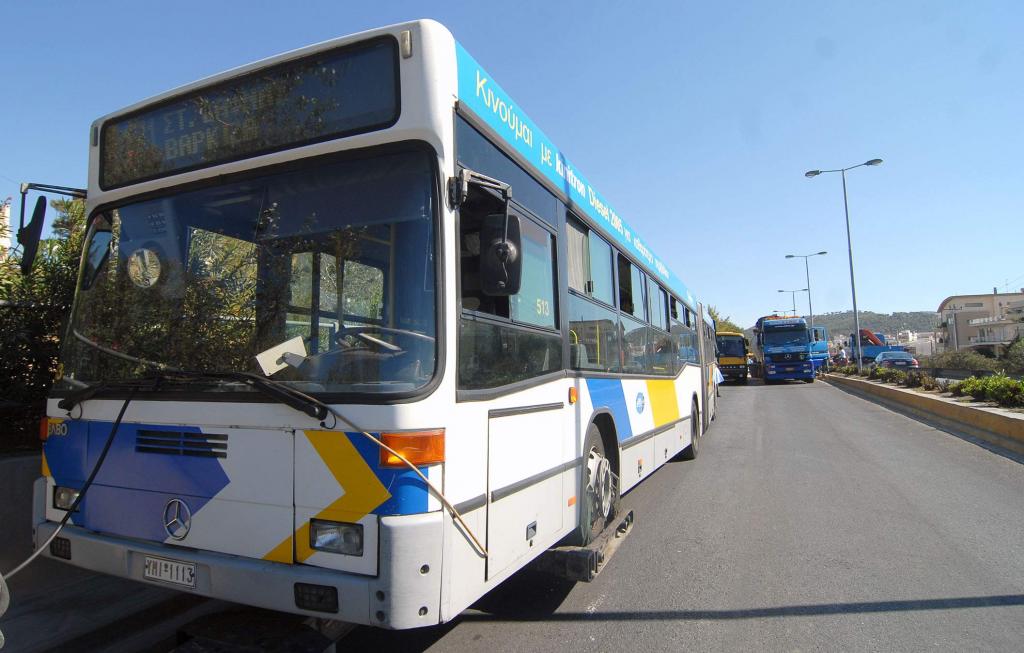 Νέα λεωφορειακή γραμμή θα συνδέει από τη Δευτέρα τον Πειραιά με την Ακρόπολη