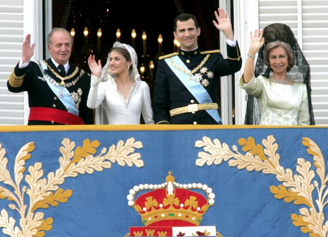 Η ιστορική παραίτηση ενός «χρήσιμου» βασιλιά