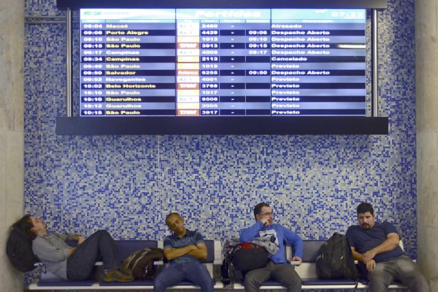 Βραζιλία: Απεργία στα αεροδρόμια του Ρίο – αναστολή κινητοποιήσεων στο Μετρό του Σάο Πάολο
