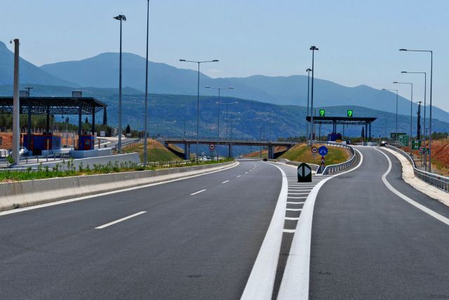 Στην κυκλοφορία ώς το τέλος του έτους η γέφυρα της Τσακώνας στον αυτοκινητόδρομο για Καλαμάτα