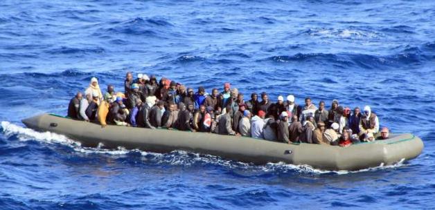 Από αναθυμιάσεις πέθαναν 19 μετανάστες ανοιχτά της Λαμπεντούζα