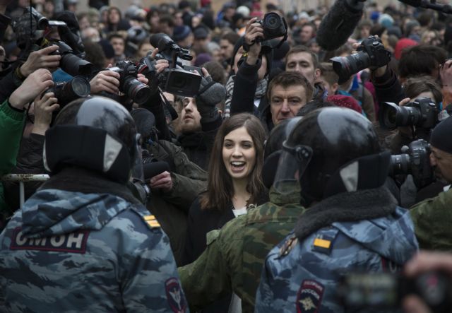 Μήνυση κατά της Ρωσίας κατέθεσαν οι Pussy Riot