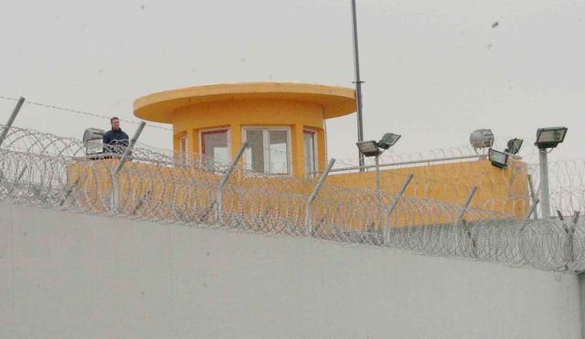 Φυλακές Δομοκού: Αιματηρή συμπλοκή με έναν νεκρό κρατούμενο