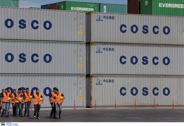 «Πράσινο φως» από την Κομισιόν για την επένδυση της Cosco στον Πειραιά