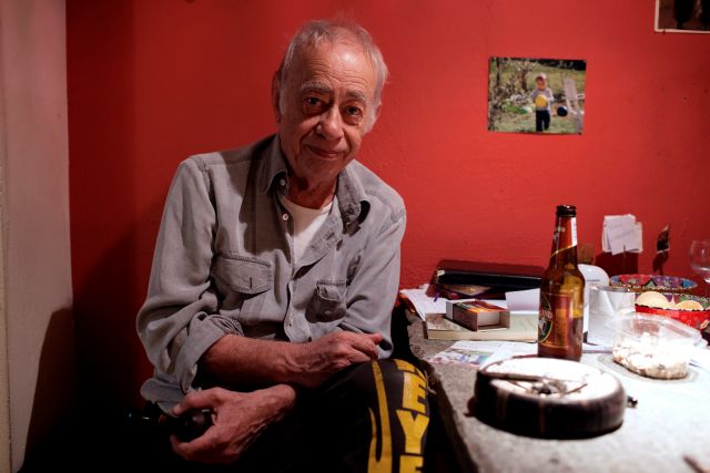 Βασίλης Αλεξάκης: «Για να γράψεις για την πείνα πρέπει να είσαι χορτάτος»