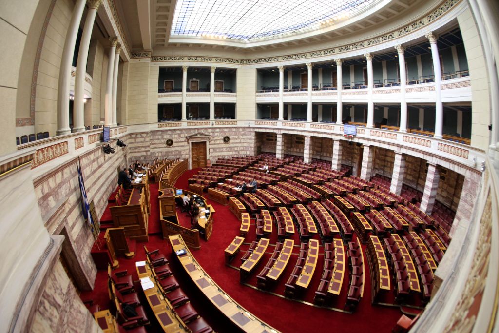 Νομοσχέδιο-σκούπα για αναβολές κατάταξης, ανυπότακτους και αντιρρησίες συνείδησης