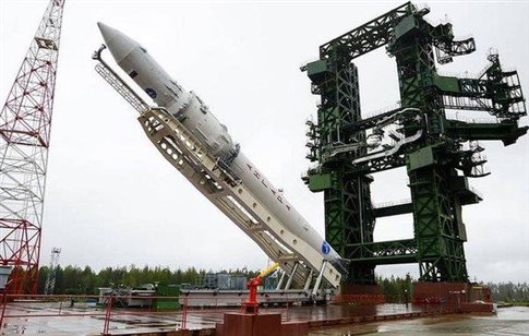 Εκτοξεύθηκε ο πρώτος ρωσικός πύραυλος μετά την εποχή της ΕΣΣΔ | tanea.gr
