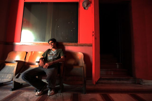 Tα «κόκκινα φανάρια» έγιναν «studio»