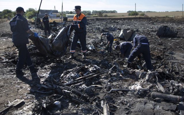Ρωσία: «Ουκρανικό μαχητικό πέταξε κοντά στο Boeing πριν καταρριφθεί»