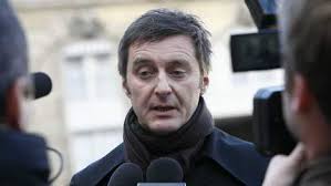 Παραίτηση διευθυντή τους ζητούν μέλη της Greenpeace επειδή «δεν δίνει το καλό παράδειγμα»