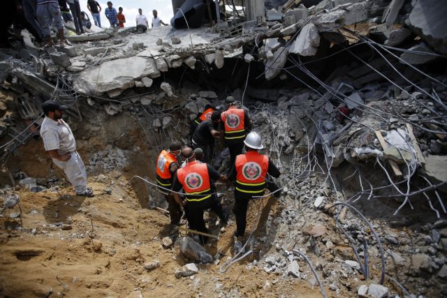 Περισσότεροι από 800 νεκροί και 2.500 κατεστραμμένα σπίτια στη Γάζα