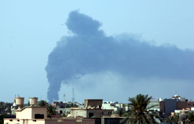 Λιβύη: Αμεση κατάπαυση του πυρός διέταξε η μεταβατική κυβέρνηση της Λιβύης