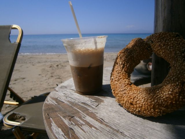 Διατίμηση προϊόντων και στις οργανωμένες πλαζ