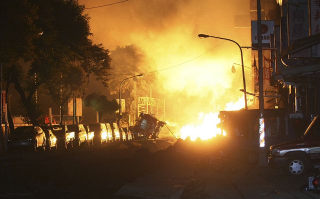 Δεκάδες νεκροί και εκατοντάδες τραυματίες από εκρήξεις και πυρκαγιές σε αγωγό φυσικού αερίου στην Ταϊβάν