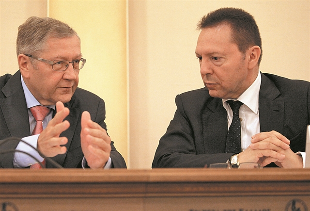 Νέα κοροϊδία με υποσχέσεις για δώρο Χριστουγέννων